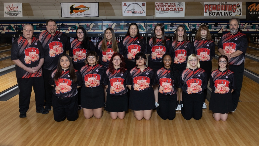 Struthers Girls Bowling